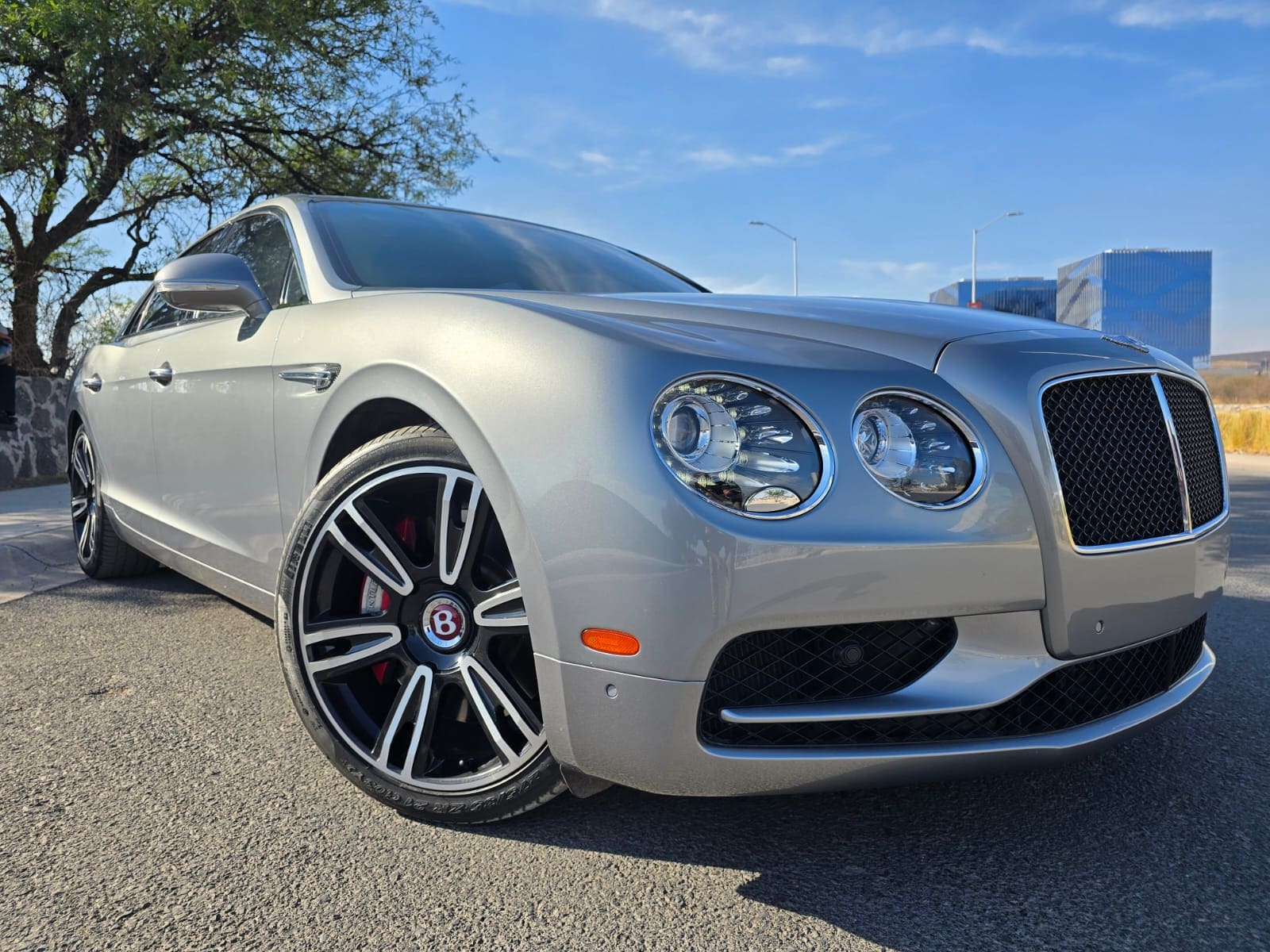 Bentley Flying Spur